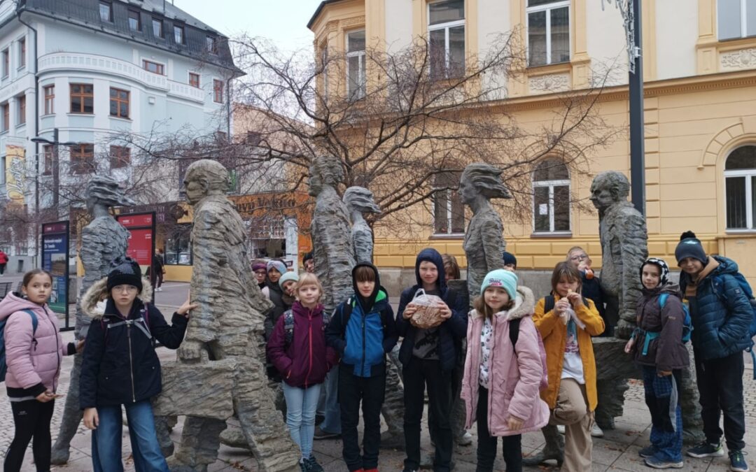 Vycházka s architektkou, 4. ročník, 27. 11. 2024