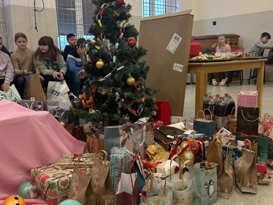Vánoce ve škole, ZŠ a MŠ Nedabyle, 20. 12. 2024