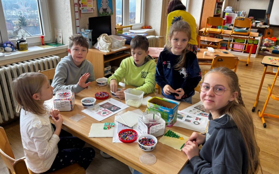 Výtvarná dílna, 1. 12. 2025, ZŠ a MŠ Nedabyle